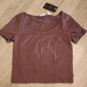 Levi's Scoop Neck Crop Top in Dusty Mauve